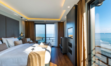 CORNER SUITE